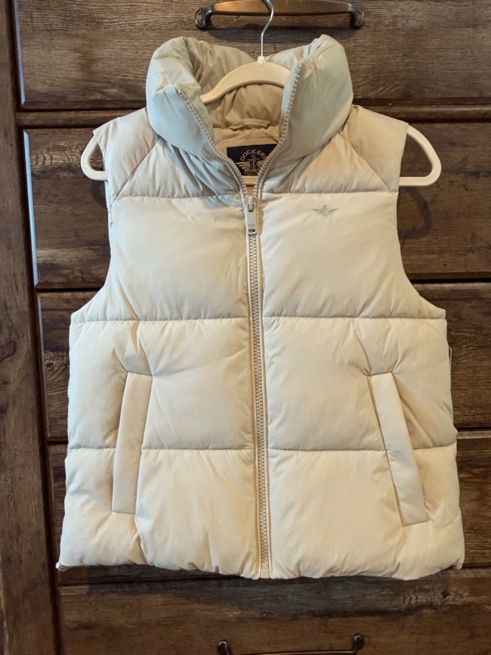 Docker’s Puffer Vest in Cream with High Collar NWT size XS